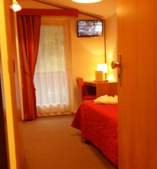 בית מלון כפרי Cristallo