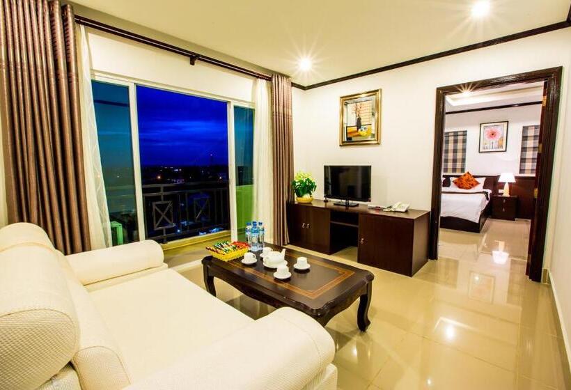 فندق Douangchan Plaza