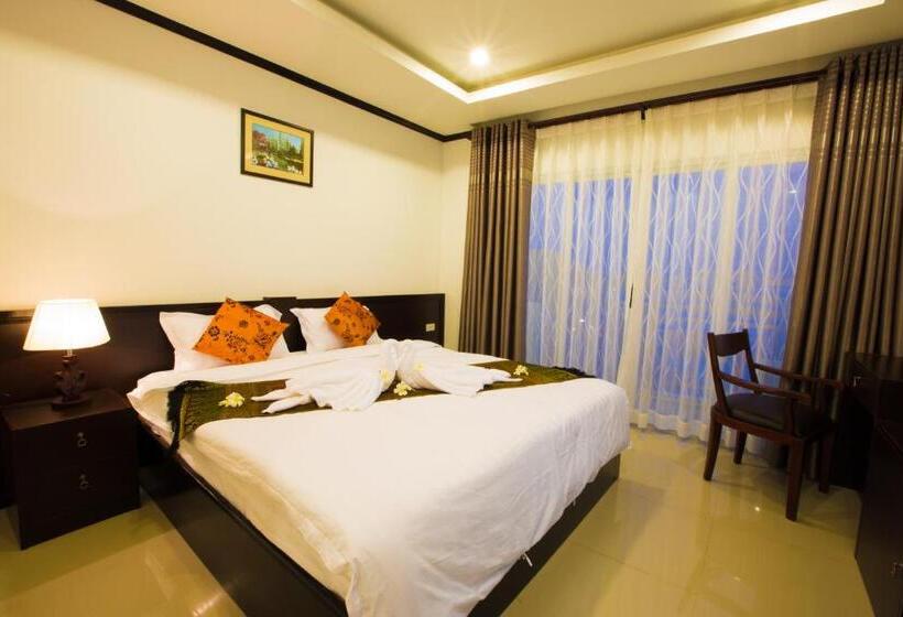 فندق Douangchan Plaza