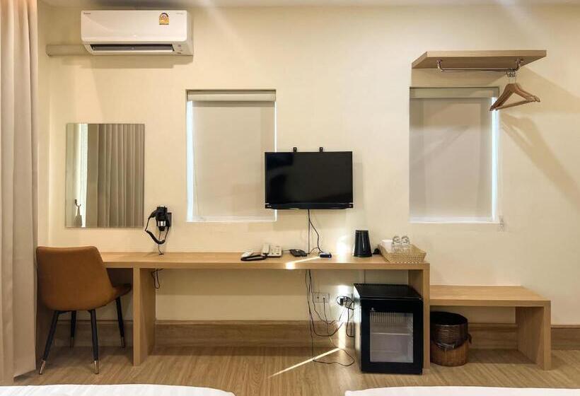 فندق Douangchan Plaza