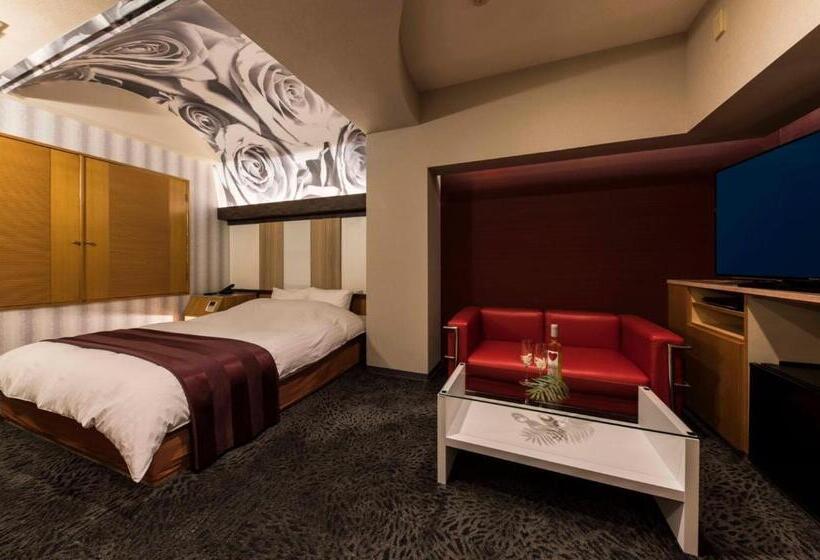 Отель Estasi Adult Only