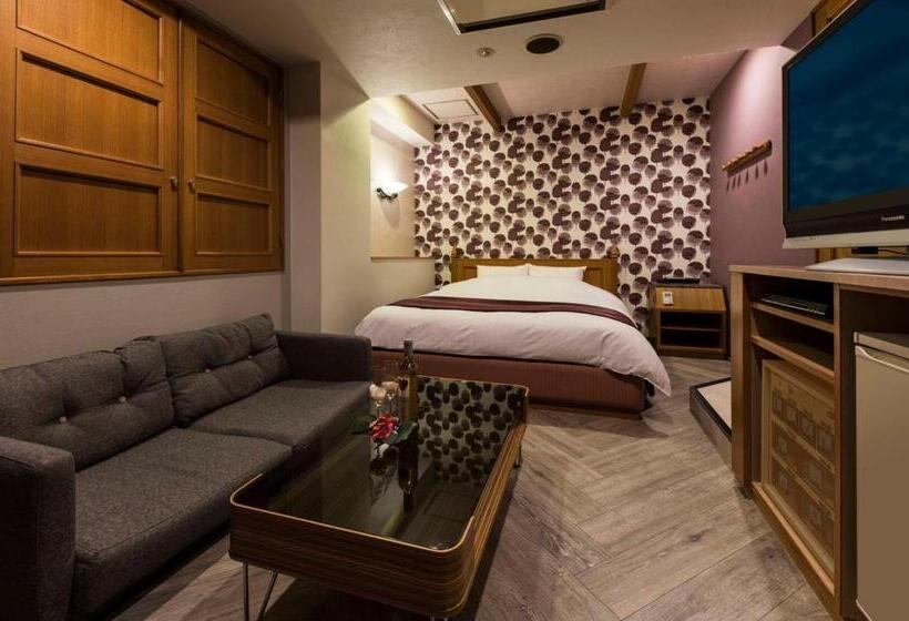 Отель Estasi Adult Only