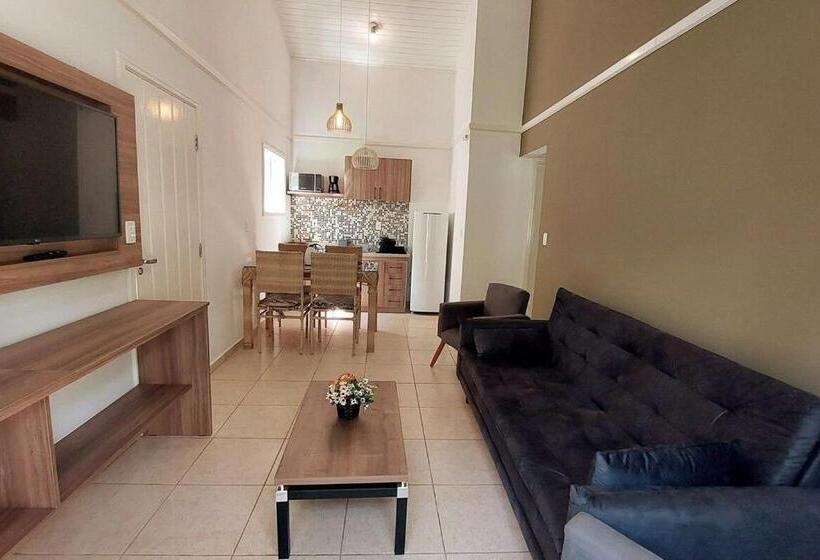 ホテル Fazenda Em Itapetininga, Paz, Descanso E Piscinas