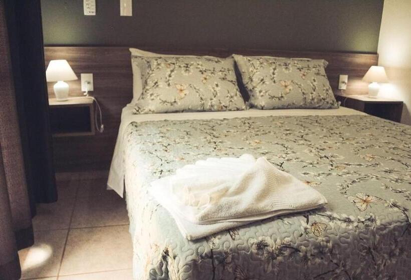 ホテル Fazenda Em Itapetininga, Paz, Descanso E Piscinas