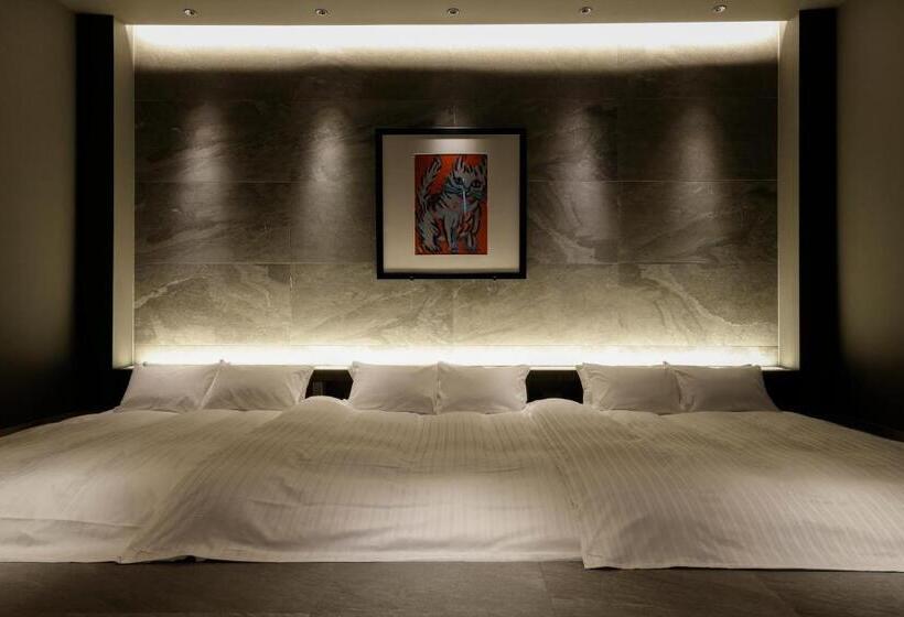 Отель Five Spring Resort The Shirahama