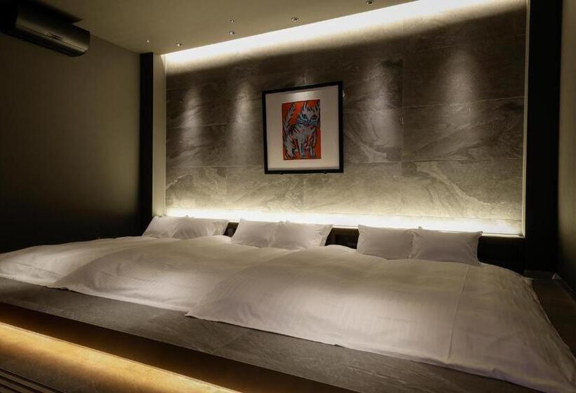 Отель Five Spring Resort The Shirahama