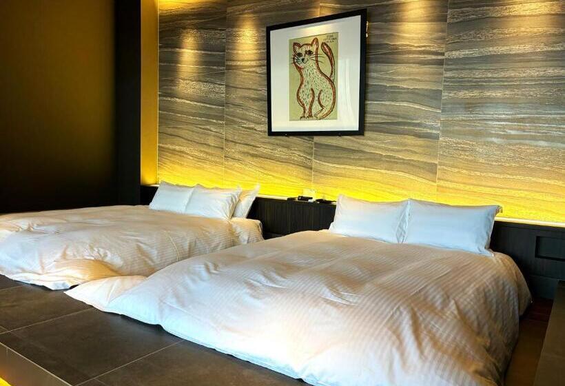 Отель Five Spring Resort The Shirahama