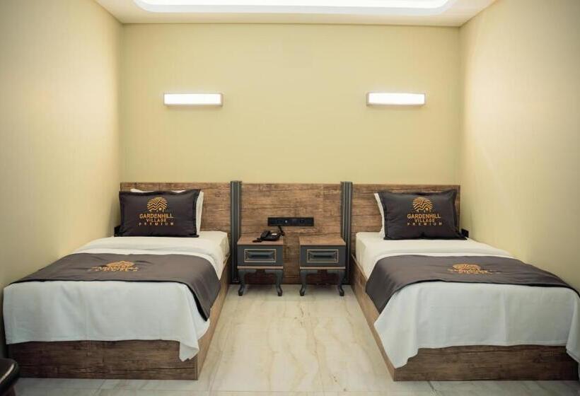 בית מלון כפרי Gardenhill Village