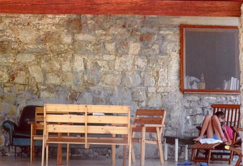 בית מלון כפרי Grassetti