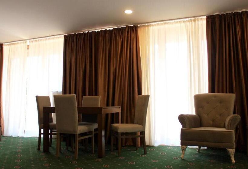 هتل Kolkhi Shekvetili