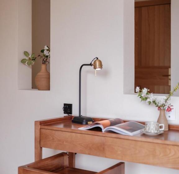 Отель Linden Centre Naada