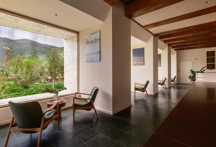 Отель Linden Centre Naada