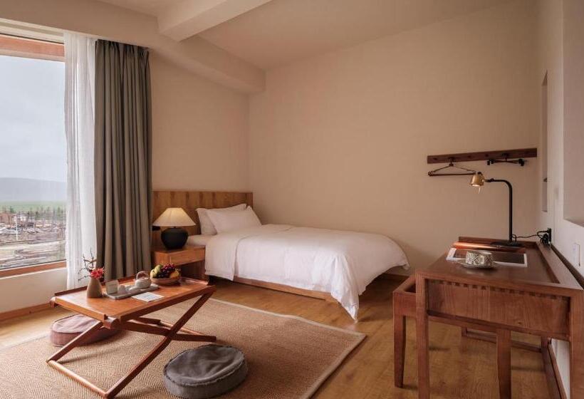 Отель Linden Centre Naada