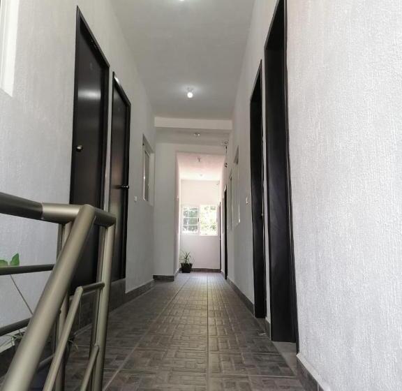 فندق Maria Eugenia