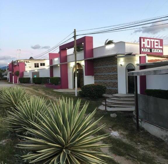 فندق Maria Eugenia