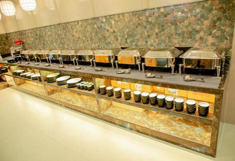 فندق Narayani Executive