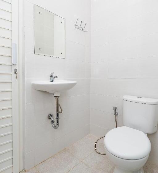 Отель Oyo Life 2491 Omah Puspa