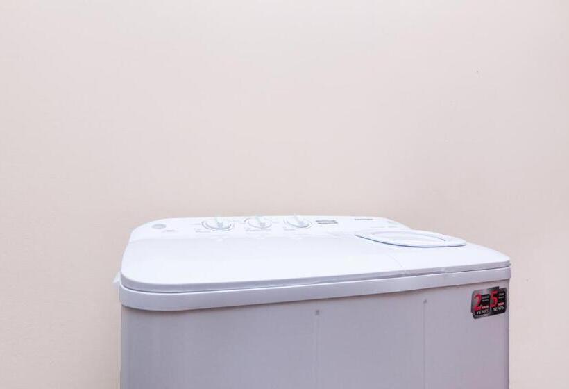 فندق Oyo Life 2583 Kost Anggun