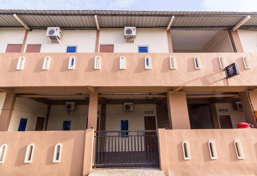 فندق Oyo Life 2583 Kost Anggun