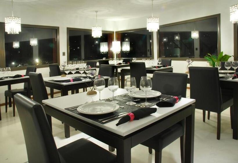 فندق Posada Loma Del Tigre