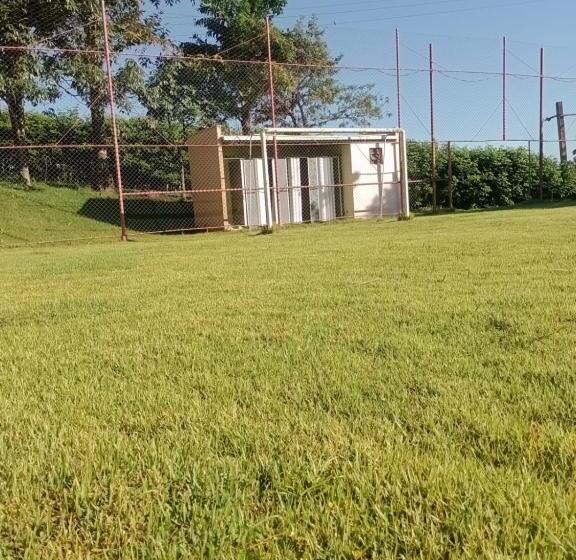 בית מלון כפרי Pousada Vale Verde   Campo De Futebol E Sinuca Pro