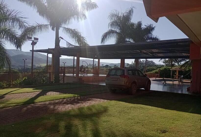 בית מלון כפרי Pousada Vale Verde   Campo De Futebol E Sinuca Pro