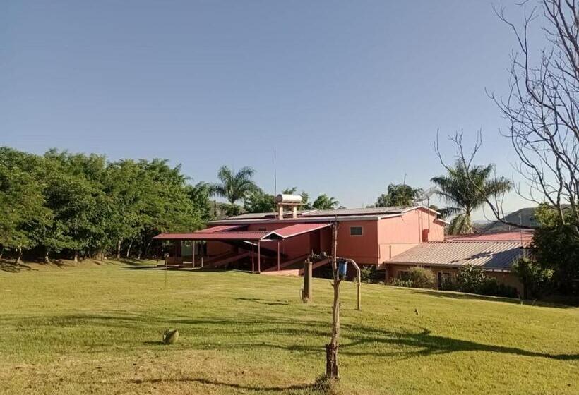 בית מלון כפרי Pousada Vale Verde   Campo De Futebol E Sinuca Pro