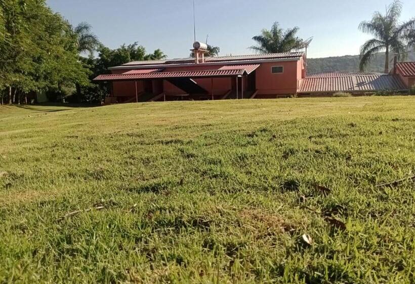 בית מלון כפרי Pousada Vale Verde   Campo De Futebol E Sinuca Pro