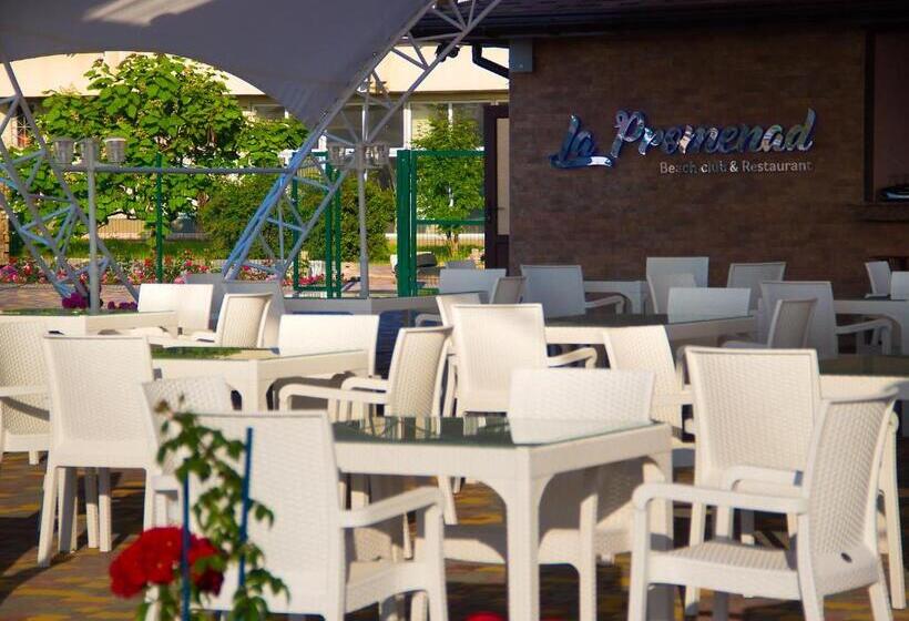 בית מלון כפרי Promenad