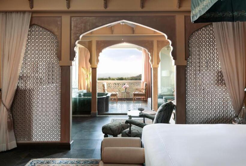 בית מלון כפרי Raffles Jaipur