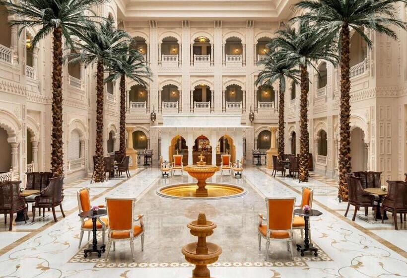 בית מלון כפרי Raffles Jaipur