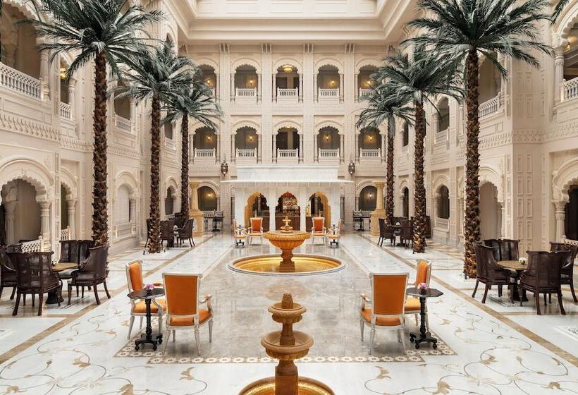 בית מלון כפרי Raffles Jaipur