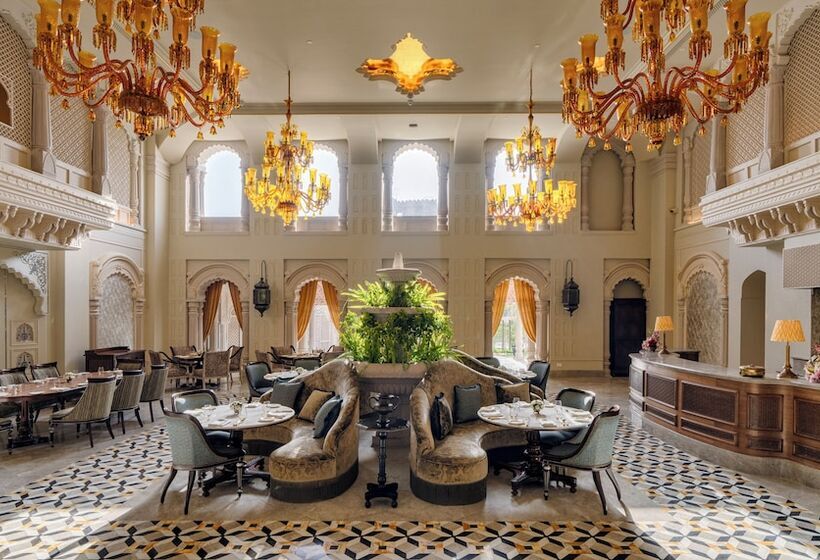 בית מלון כפרי Raffles Jaipur