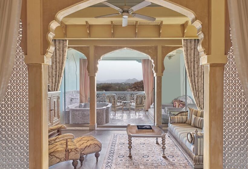 בית מלון כפרי Raffles Jaipur