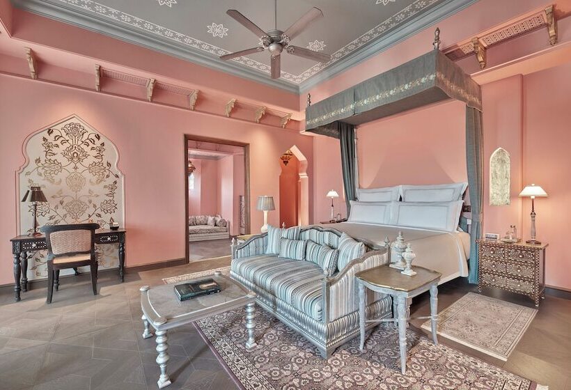 בית מלון כפרי Raffles Jaipur