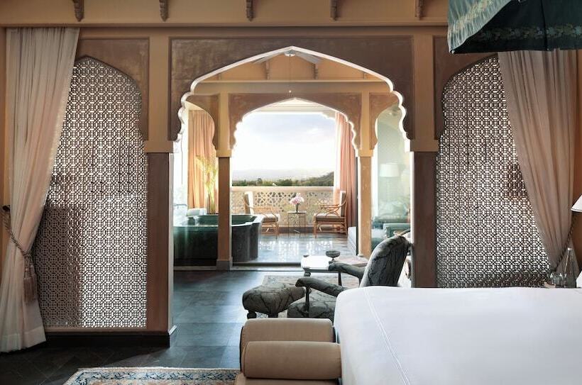 בית מלון כפרי Raffles Jaipur