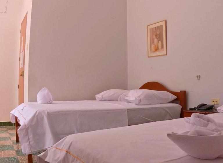 ホテル Royal Park