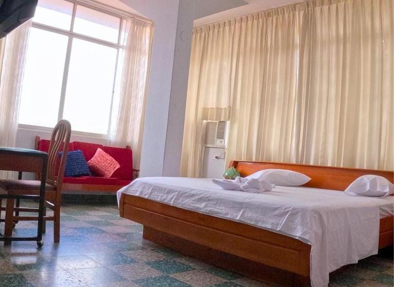 ホテル Royal Park