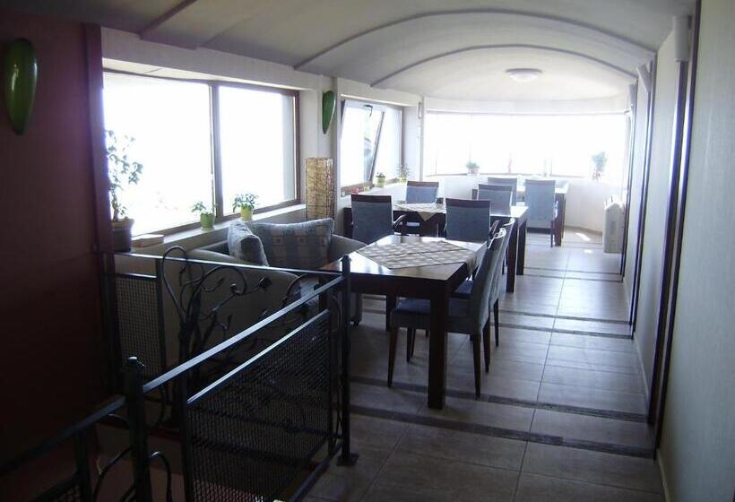 호텔 Sea View Family