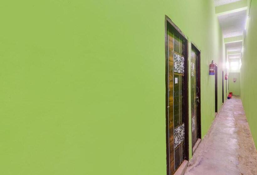 فندق Spot On Sy Guest House