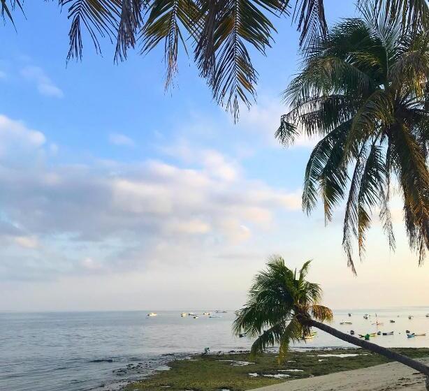 호텔 Talenta Mas Homestay