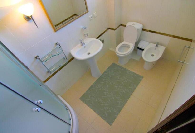 هتل Talisman Village