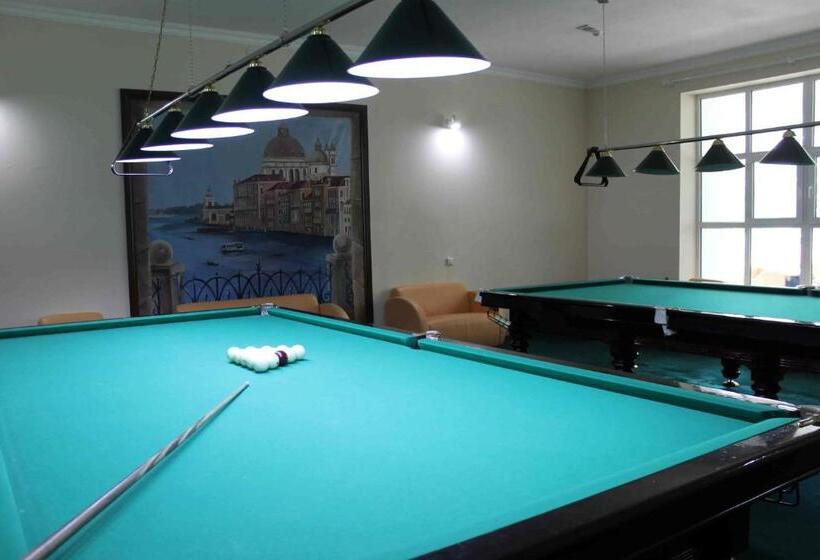 هتل Talisman Village