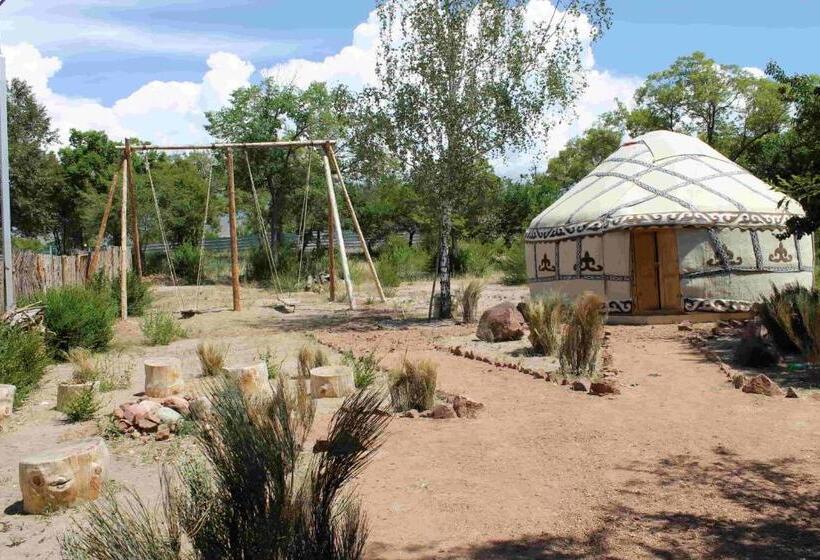 هتل Talisman Village