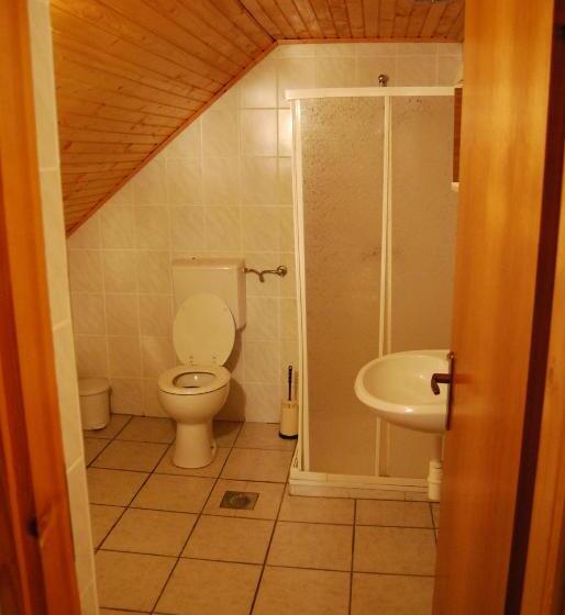 هتل Tourist Farm Klevž