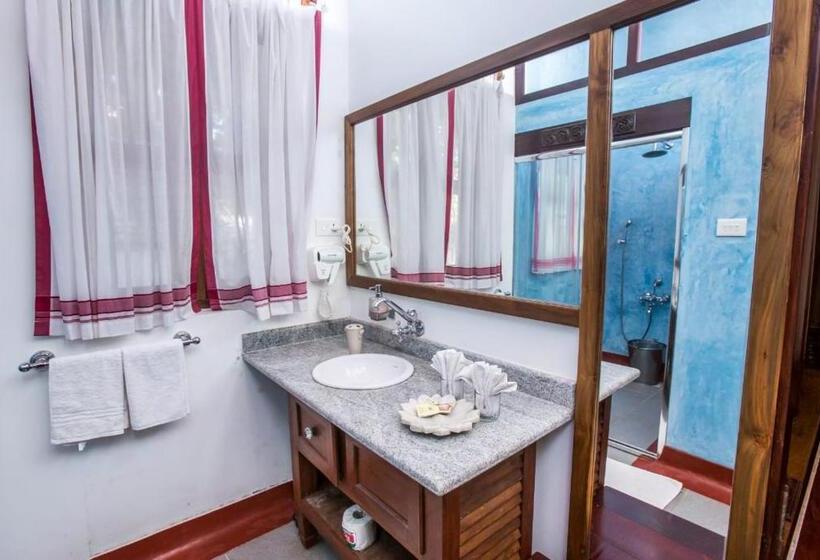 בית מלון כפרי Zoz Kochi