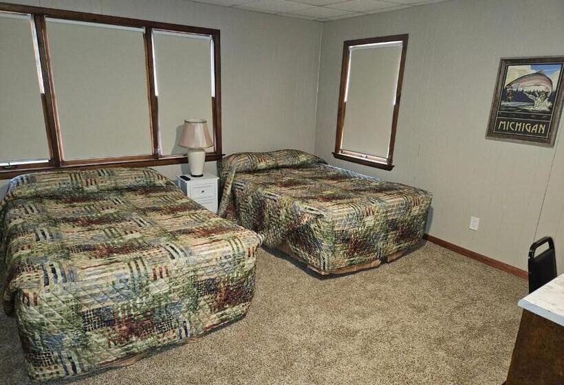 Lewiston Hotel Bar & Grill