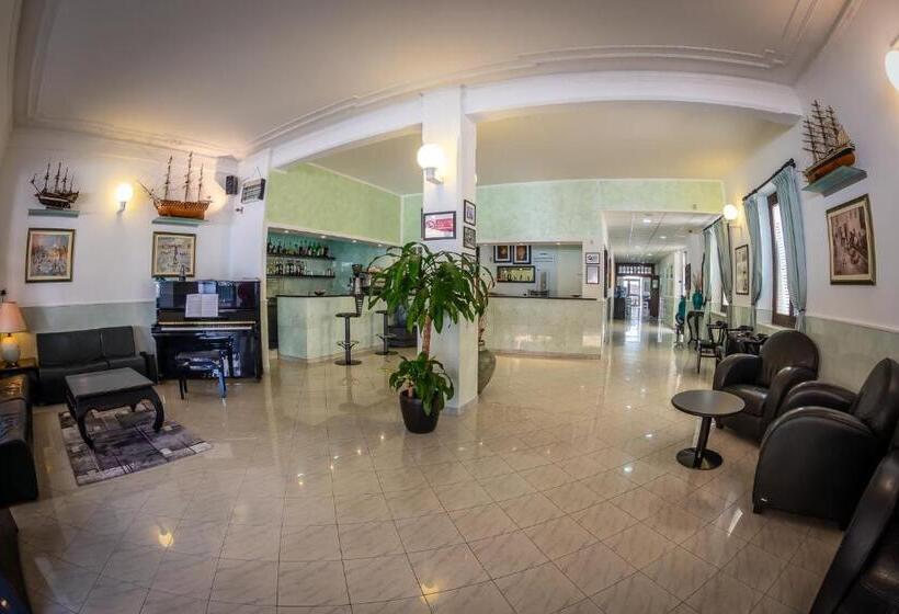 Marina B&b Adults Only