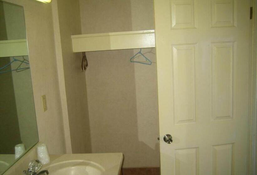 Мотель Budget Inn Carlisle