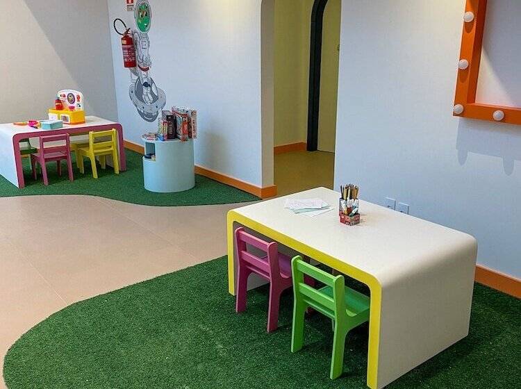 Mundo Criamigos Hotel Gramado